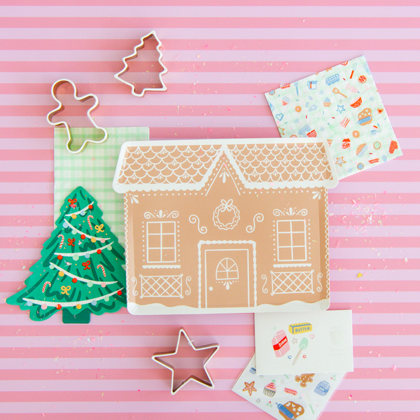 Baking Spirits Bright Gingerbread House Large Plates, Pack of 8 ...