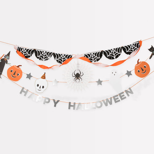 It's Halloween Garland