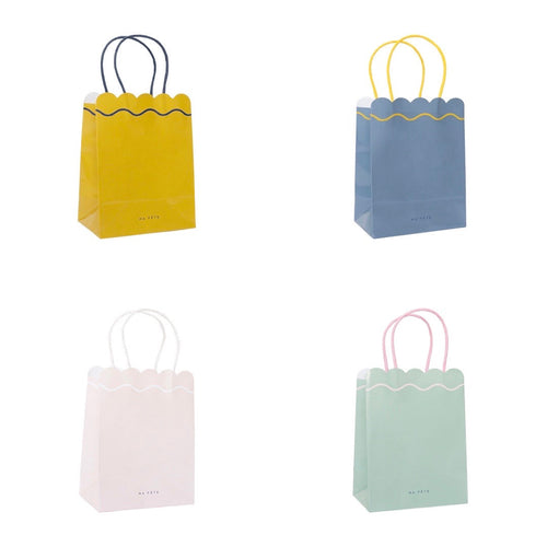 Signature Gift Bags, Assorted Set of 4